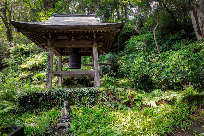 Bonsho temple bell hangs in Japan